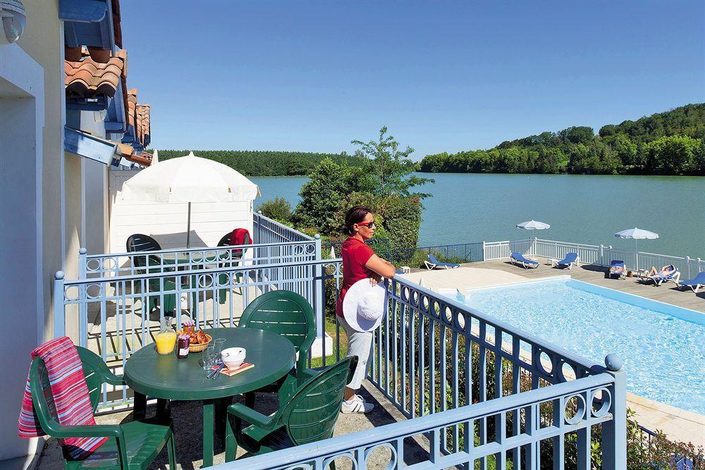 Pierre & Vacances Residence Le Montana Ла-Монжі Екстер'єр фото