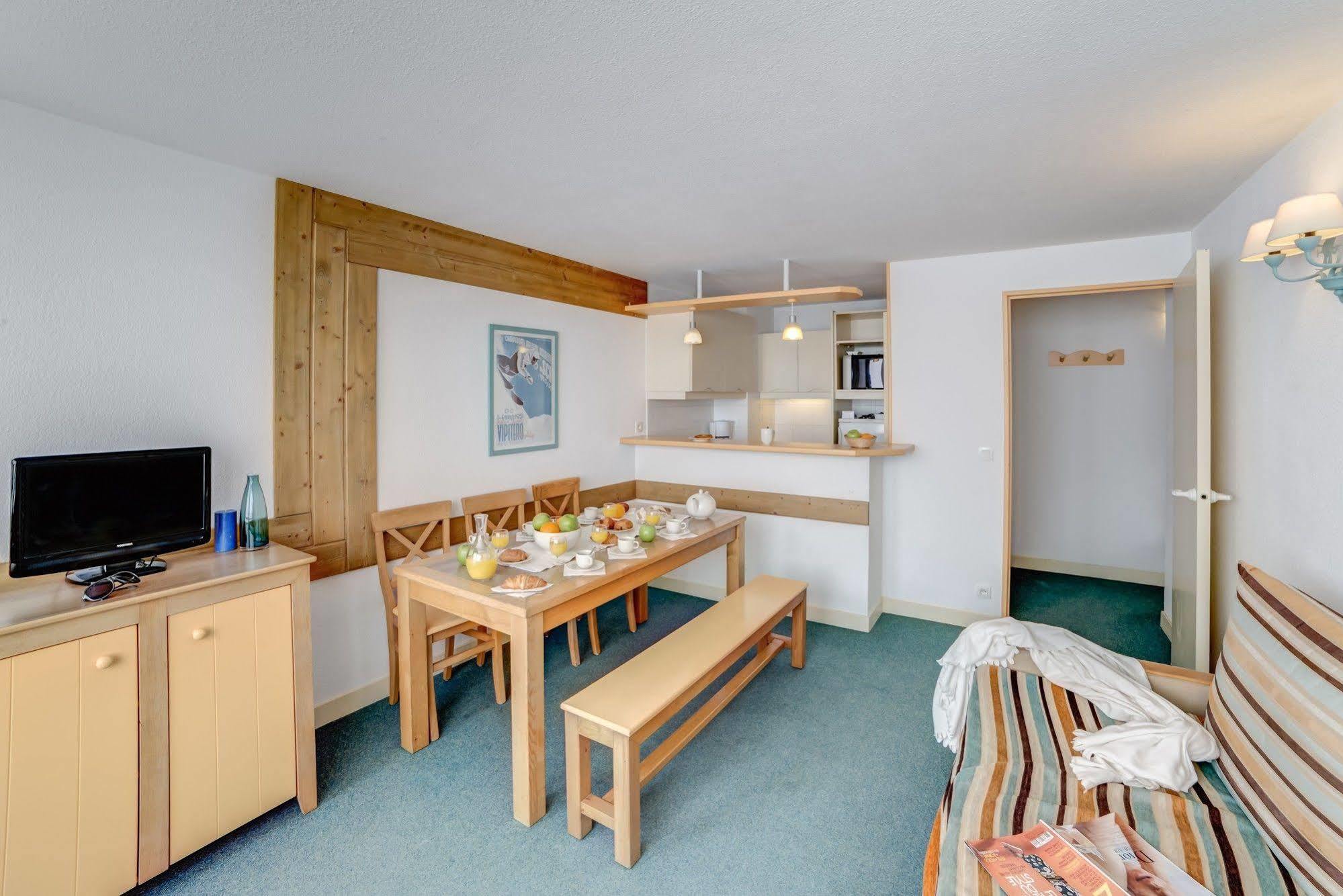 Pierre & Vacances Residence Le Montana Ла-Монжі Екстер'єр фото