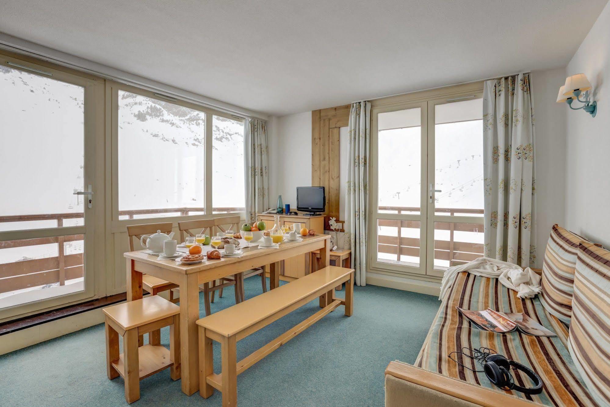 Pierre & Vacances Residence Le Montana Ла-Монжі Екстер'єр фото