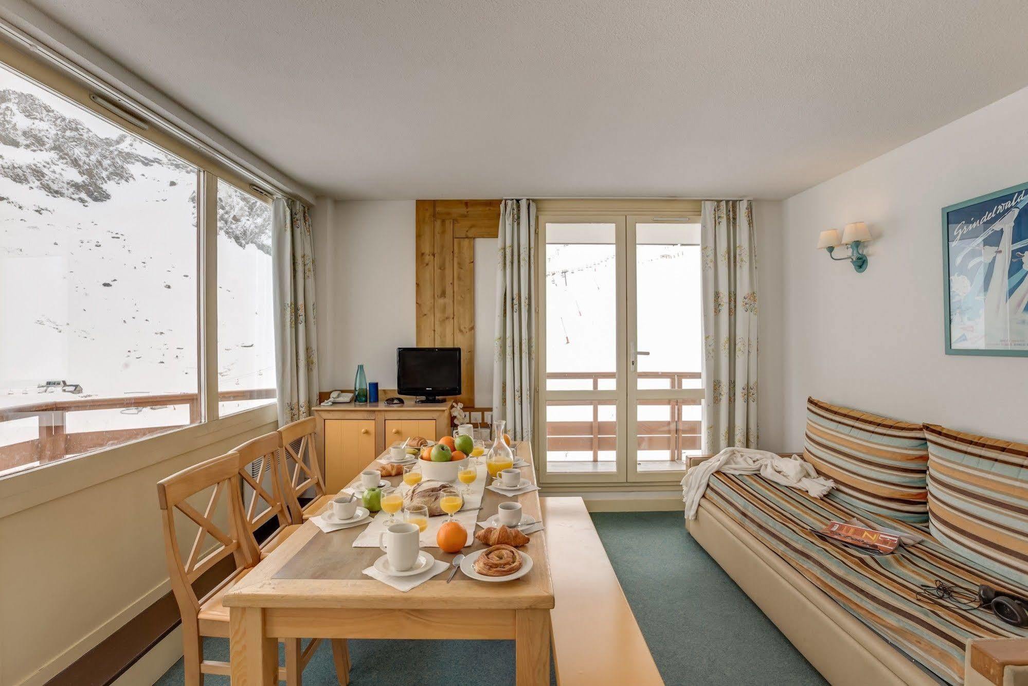 Pierre & Vacances Residence Le Montana Ла-Монжі Екстер'єр фото