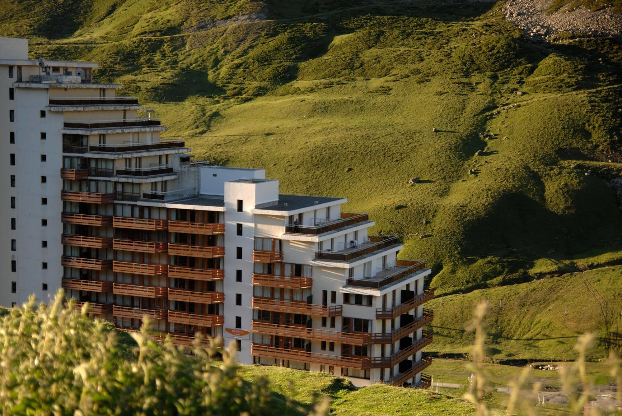 Pierre & Vacances Residence Le Montana Ла-Монжі Екстер'єр фото
